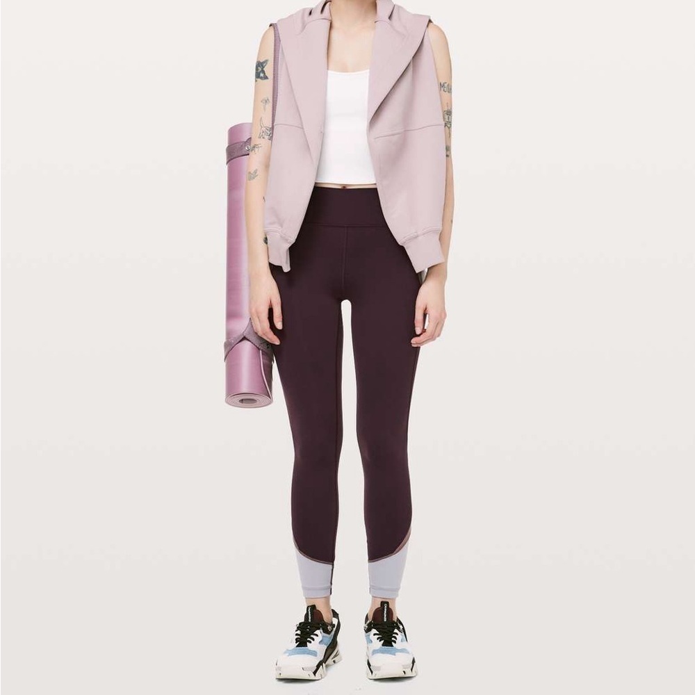 Lululemon In Movement Blocked Tight in Plum Shadow Everlux 25” - Picture 4 of 11